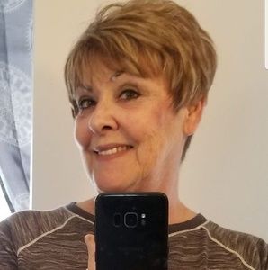 Meet your Posher, Kay